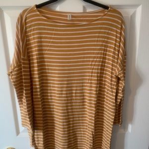 3/4 sleeve boutique top